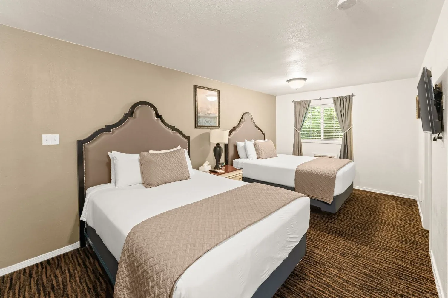 Double Queen Suite with two queen beds